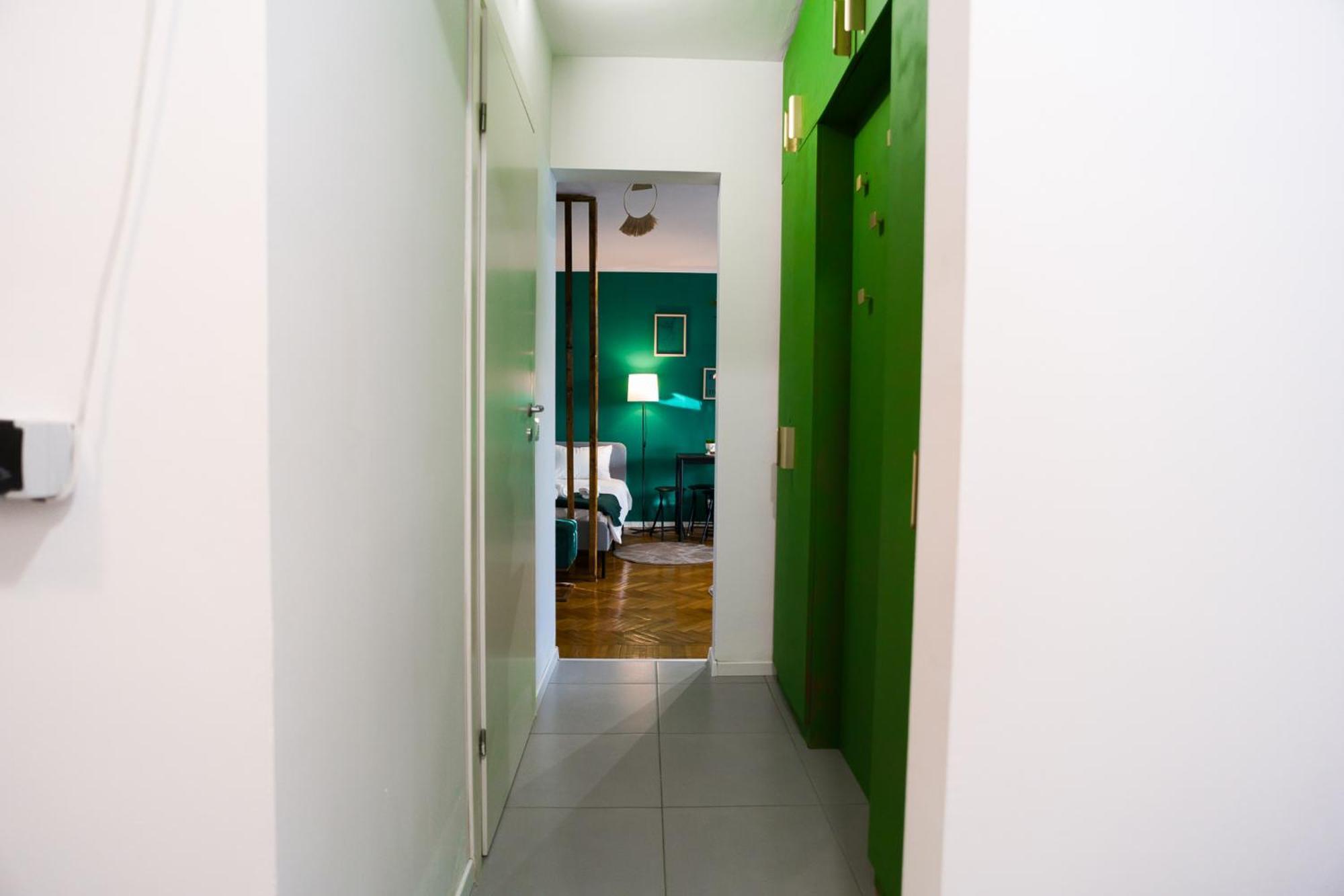Hacienda Royal Palace - Central Designer Apartment Бухарест Экстерьер фото