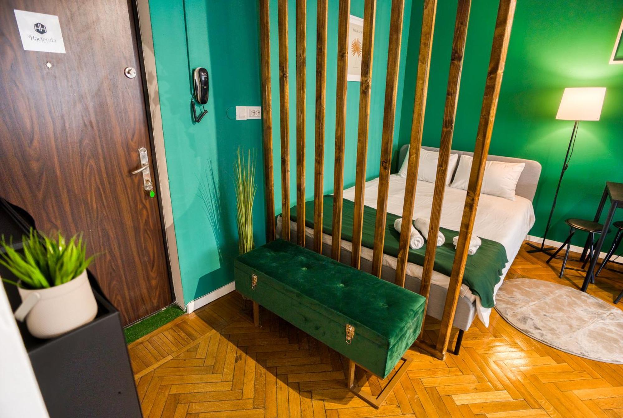 Hacienda Royal Palace - Central Designer Apartment Бухарест Экстерьер фото